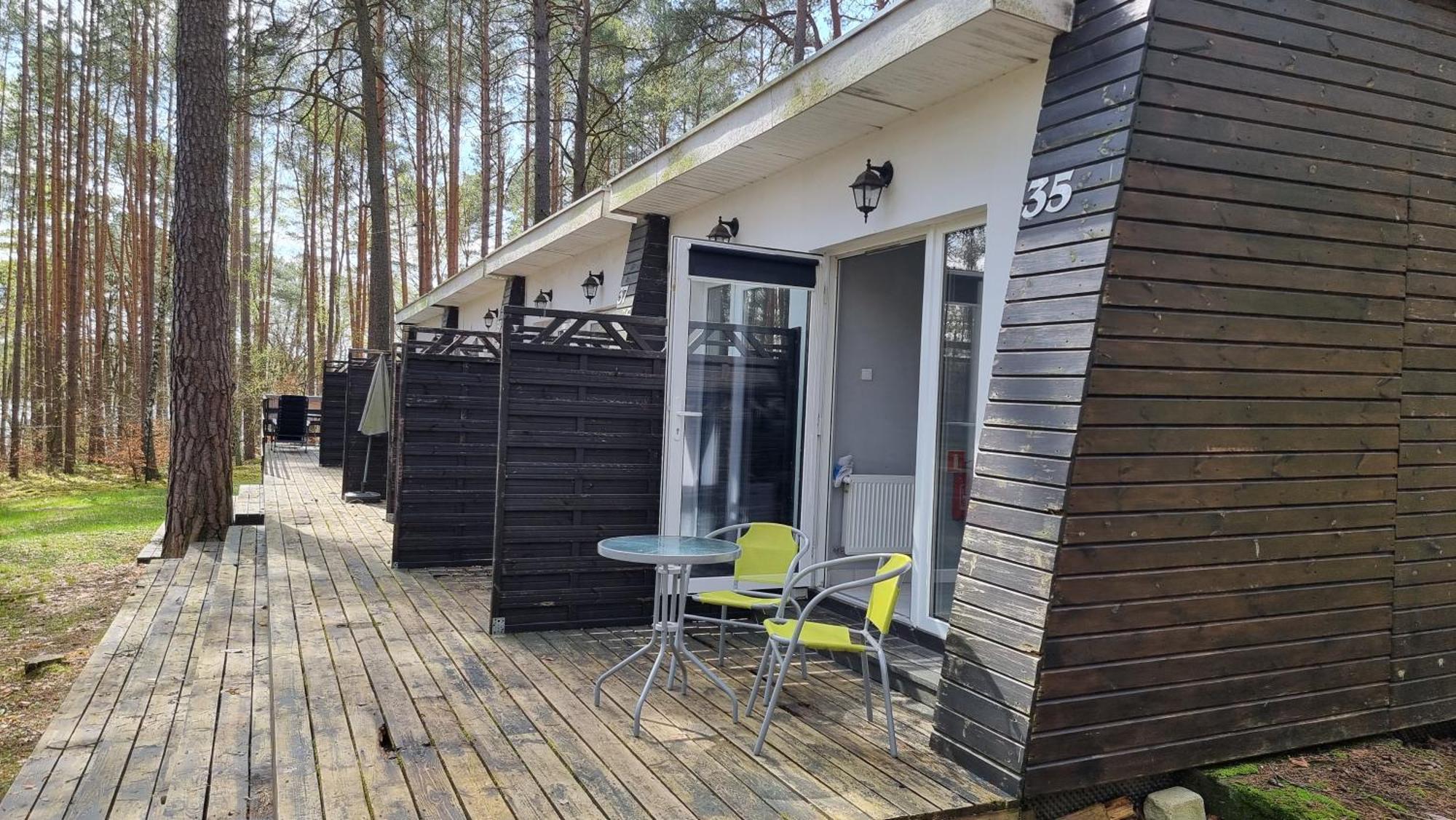 Osrodek La La - Letniskowe W Lesie Nad Jeziorem Ferienpark
