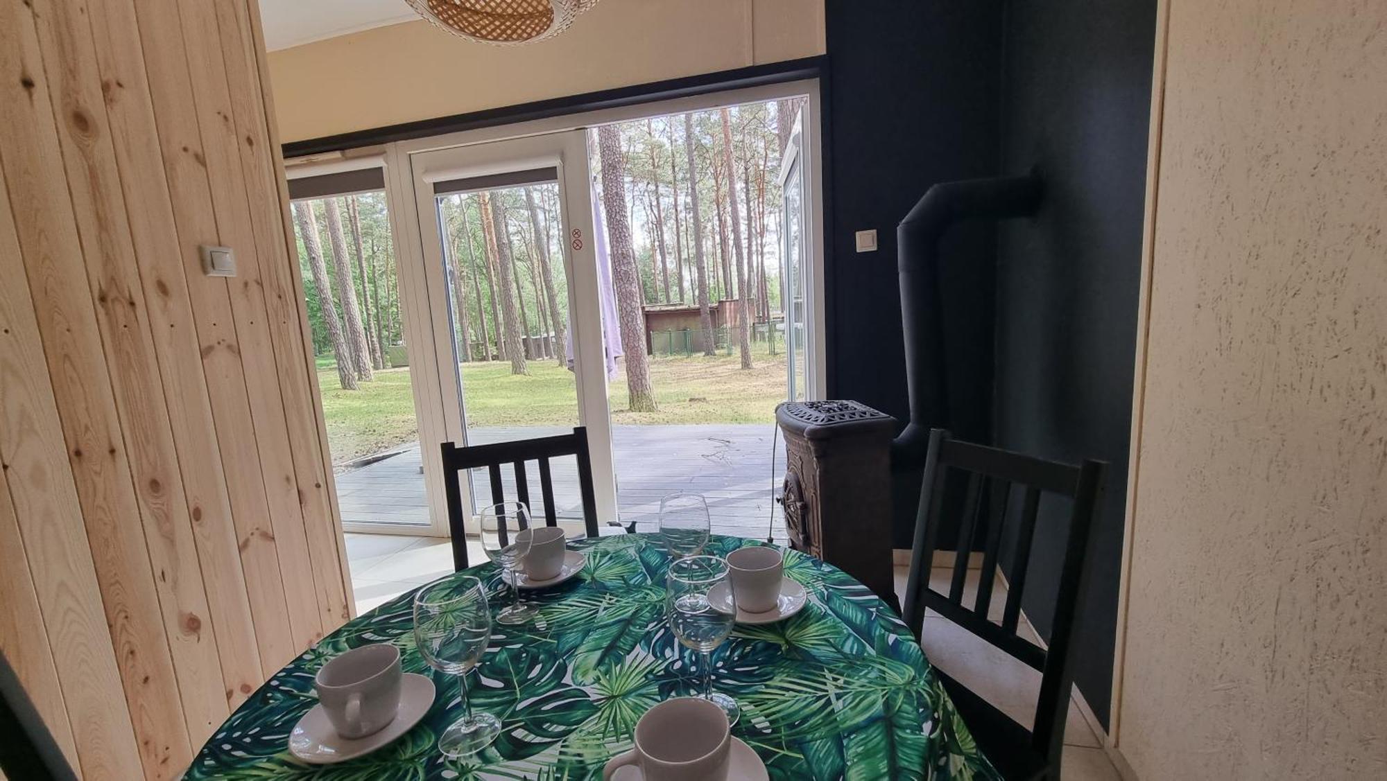 Osrodek La La - Letniskowe W Lesie Nad Jeziorem Ferienpark Bytnica