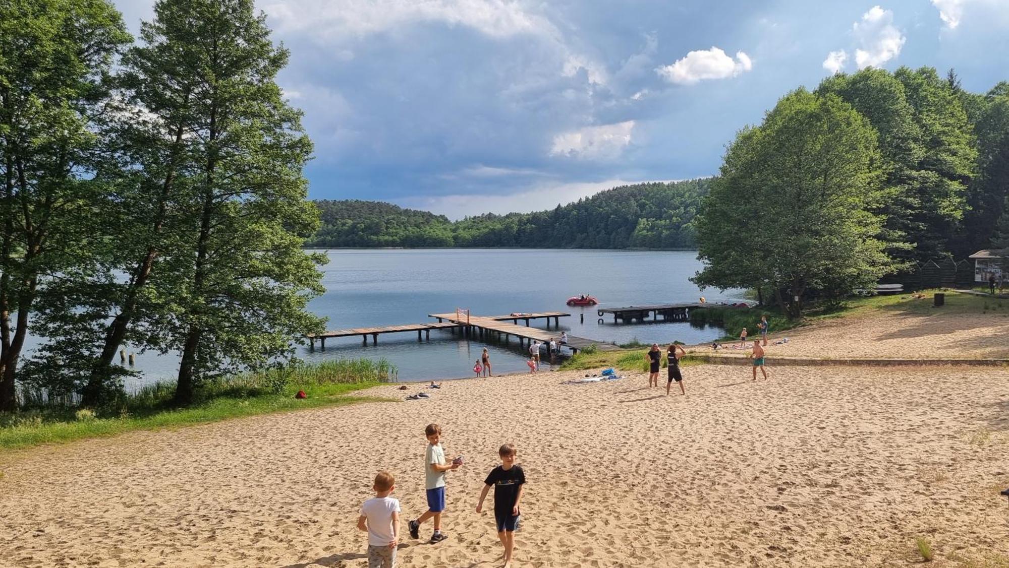 Osrodek La La - Letniskowe W Lesie Nad Jeziorem