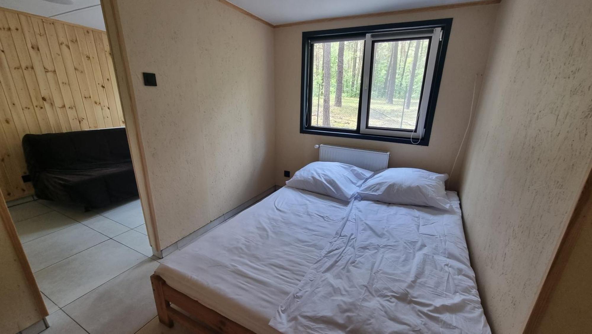 Osrodek La La - Letniskowe W Lesie Nad Jeziorem Ferienpark Bytnica
