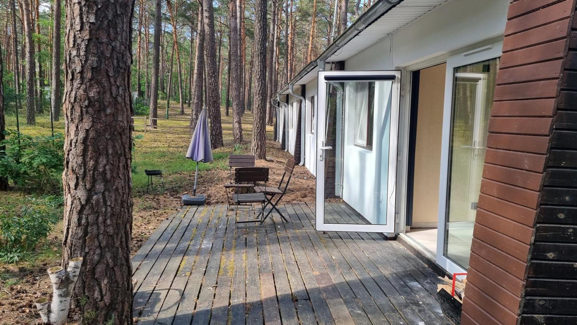 Osrodek La La - Letniskowe W Lesie Nad Jeziorem Ferienpark *